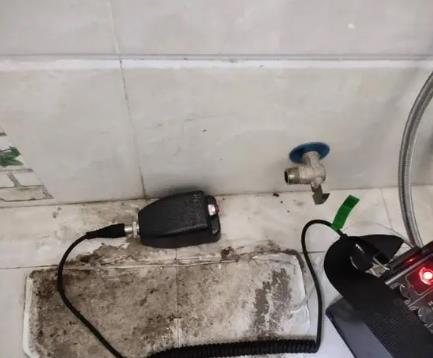 海林屋顶漏水维修公司分享下卫生间漏水的危害及解决方法